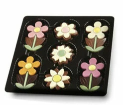 Belgian Chocolate Flower Box (105g) -AU Snack Sales Store Belgian Chocolate Flower Box 105g 2 37516.1473384371