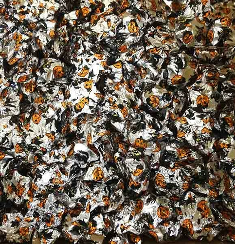 Belgian Milk Chocolate Stars - Halloween (5kg Box) 2 Belgian Milk Chocolate Stars - Halloween (5kg Box) - Image 2