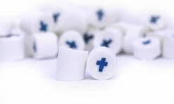 Rock Candy - White And Blue - Cross Center (1kg Bag) 4 Rock Candy - White And Blue - Cross Center (1kg Bag) -AU Snack Sales Store Rock Candy Blue Crosses 35943.1469682390