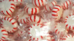 Starlight Pinwheels - Red And White - Mint (1kg)