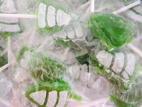 Sweet Treats Christmas Tree Lollipop With Tattoo (1kg Bag)