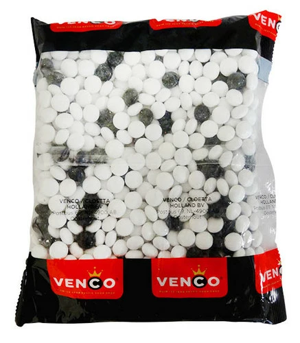 Venco Dutch Licorice -Zwart Witjes(Black& White) (1kg Bag) 2 Venco Dutch Licorice -Zwart Witjes(Black& White) (1kg Bag) - Image 2