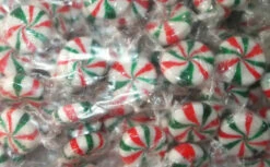 Starlight Mint Twists - Red, Green And White (1kg) -AU Snack Sales Store XMas starlight mint close 28837.1382420404
